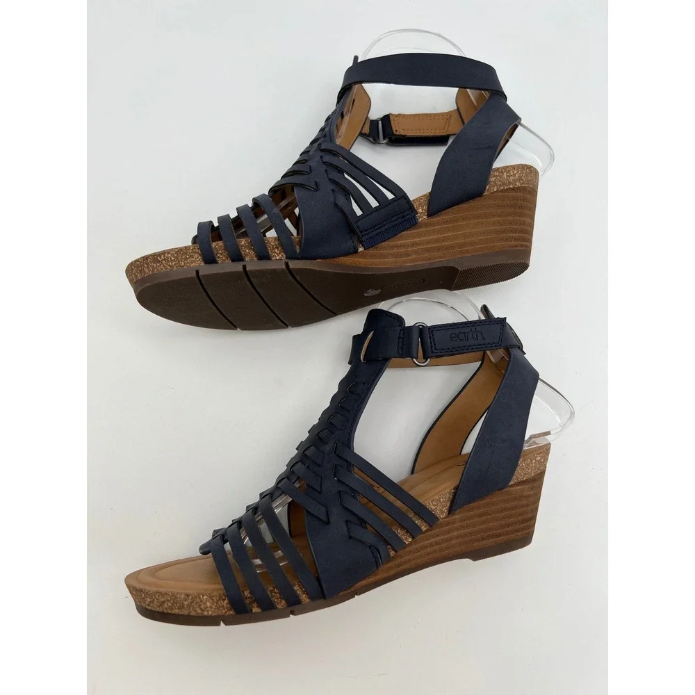 Earth hattie wedge